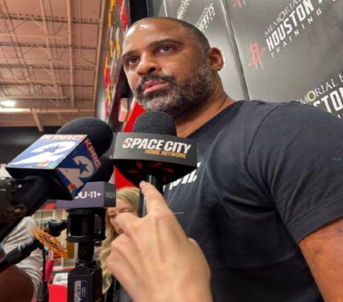 辽宁男篮与,北控男篮在,篮球公园对,皇冠体育app下载,皇冠体育官网,澳门皇冠体育,bet皇冠体育在线