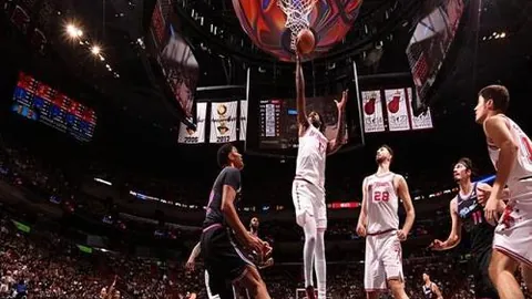 詹姆斯独揽38分击败开拓者